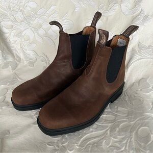 BLUNDSTONE Chisel Toe 2029 in antique brown